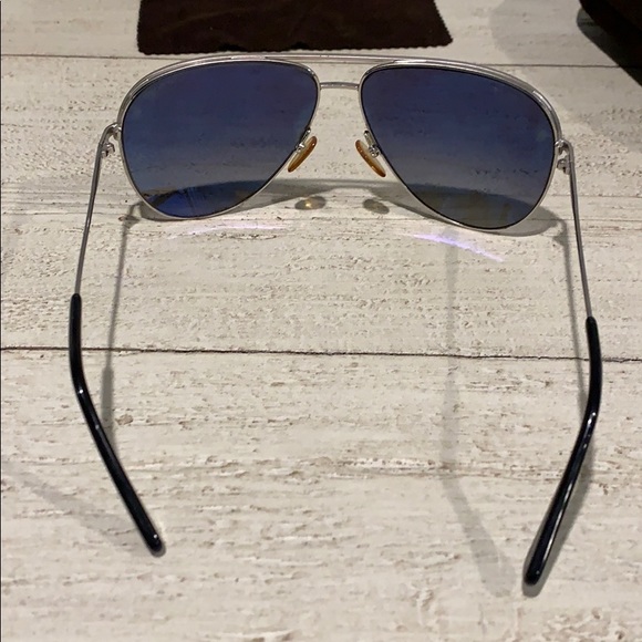 Authentic Tom ford polarized sunglasses (unisex) - Picture 5 of 8